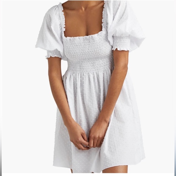 Hill House Dresses & Skirts - NWT Hill House Home - Athena Nap Dress - Swiss Dot White - Puff Sleeve Mini - XS